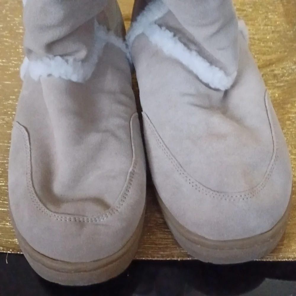 Route 66 Tan and White Winter Rain Boots with Plush Lining, Sz 11, Like New